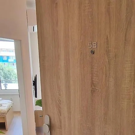 Apartment Luxury 2 Nr4 By Bratislavatrip Bratislava