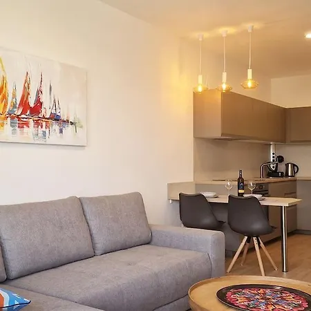 Apartment Luxury 2 Nr4 By Bratislavatrip