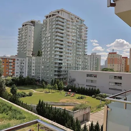 Apartment Luxury 2 Nr4 By Bratislavatrip *